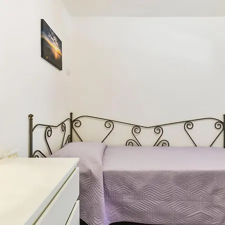 Il Melograno-7 By Interhome Apartmán